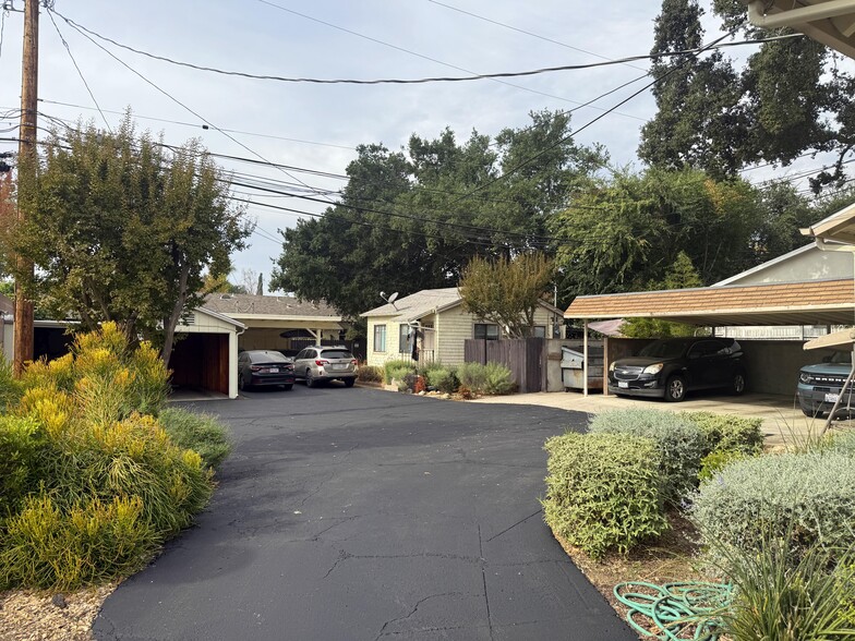 More Photos Of 147 N Myrtle Ave, Monrovia Apartments For Sale