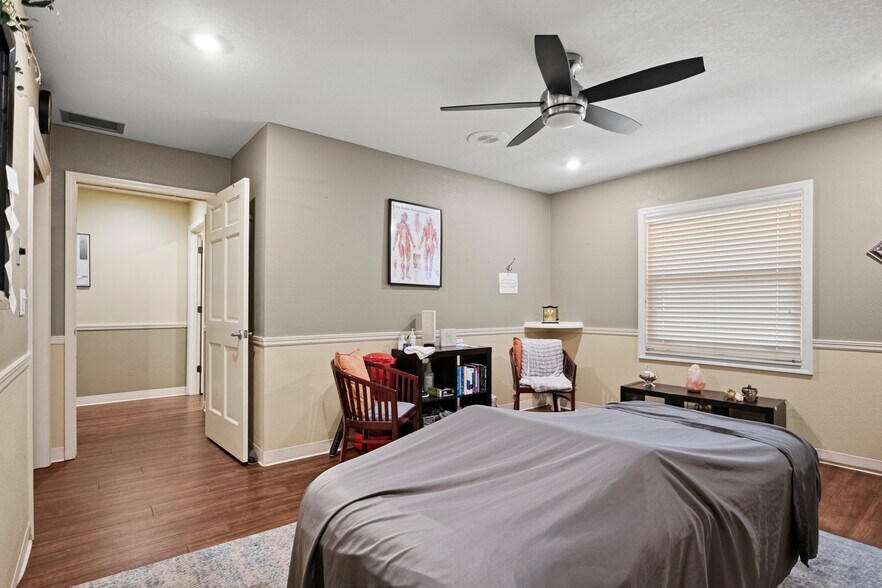 More Photos Of 1700 Dr. Martin Luther King, Jr. St N, Saint Petersburg Medical For Sale