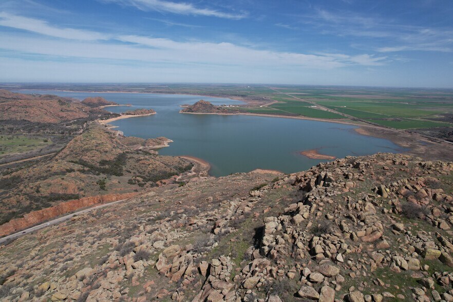 More Photos Of 42851 E County Road 1470, Lone Wolf Land For Sale