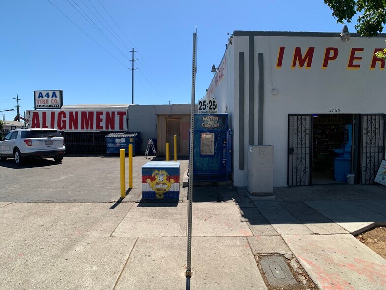 More Photos Of 2751-2771 Imperial Ave, San Diego Storefront For Sale