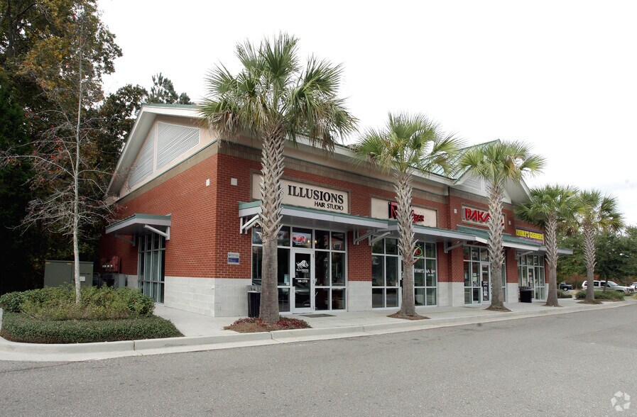More Photos Of 1109-1125 Park West Blvd, Mt Pleasant Unknown For Lease