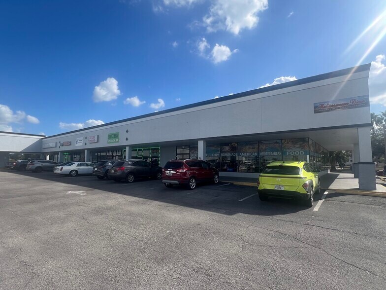 More Photos Of 11836-11932 US Highway 19, Port Richey Unknown For Lease