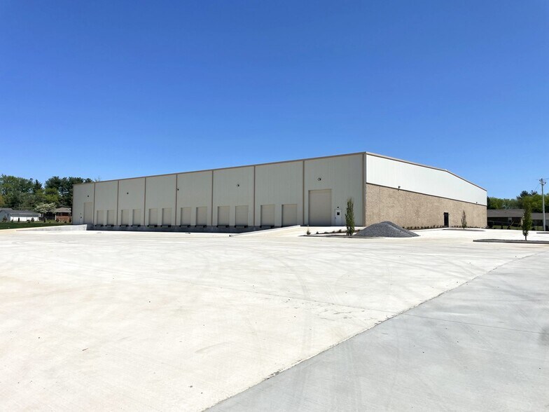 More Photos Of 231 Mayfield Dr, Smyrna Unknown For Lease