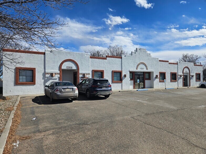 More Photos Of 900 Indiana Ave, Pueblo Medical For Lease