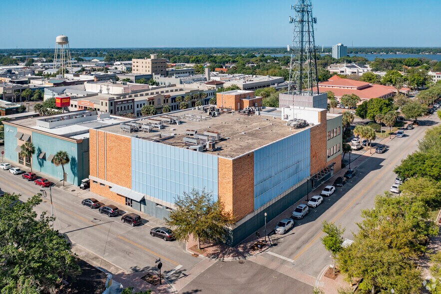More Photos Of 200 Avenue B NW, Winter Haven Office For Lease