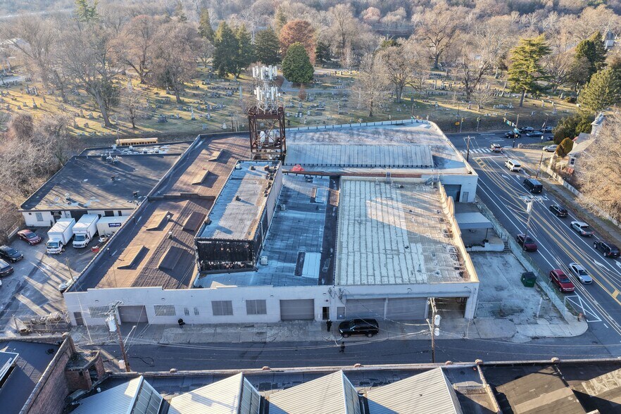 More Photos Of 3497 Ridge Ave, Philadelphia Warehouse For Sale