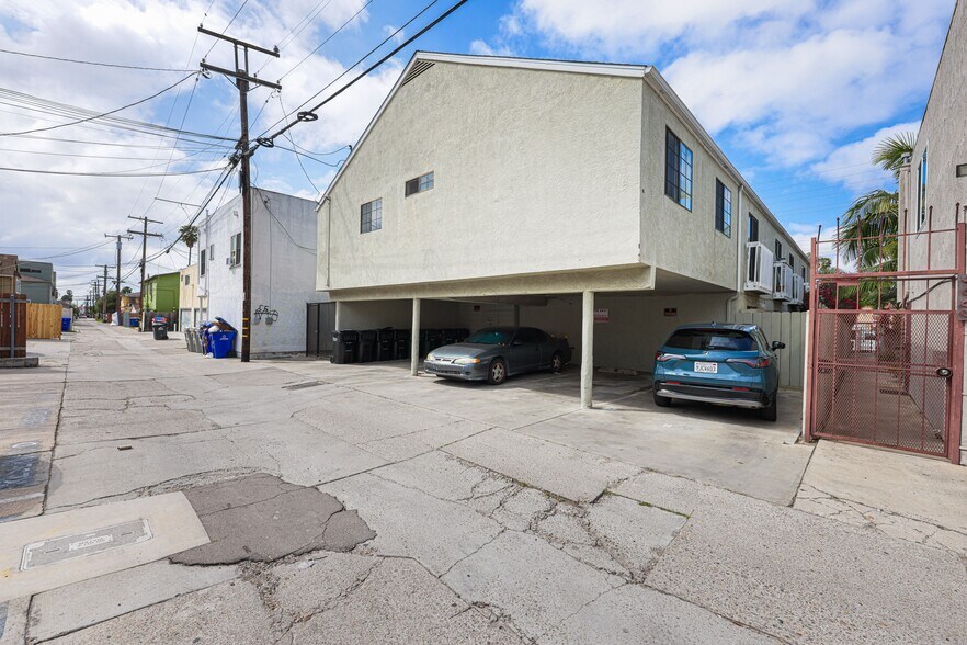 More Photos Of 4655 33rd St, San Diego Apartments For Sale