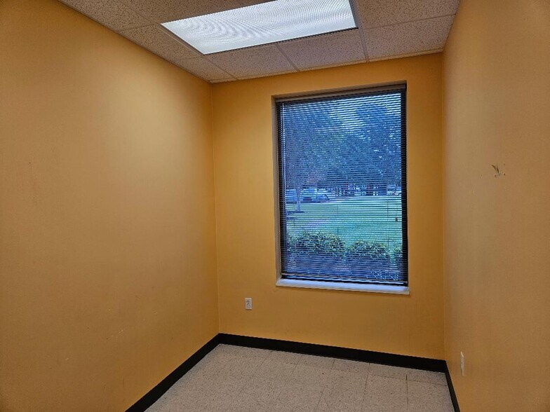 More Photos Of 19411 McKay Blvd, Humble Medical For Lease