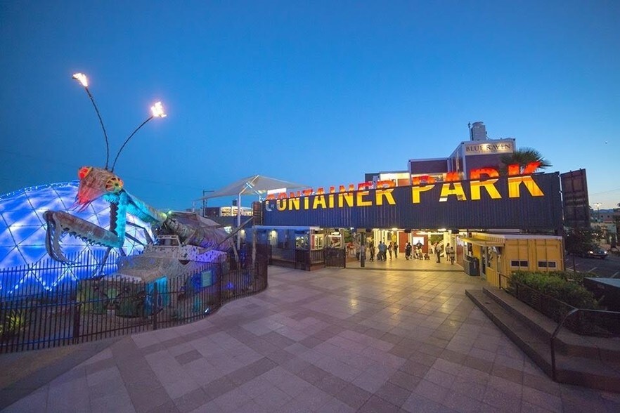 More Photos Of 707 Fremont St, Las Vegas General Retail For Lease