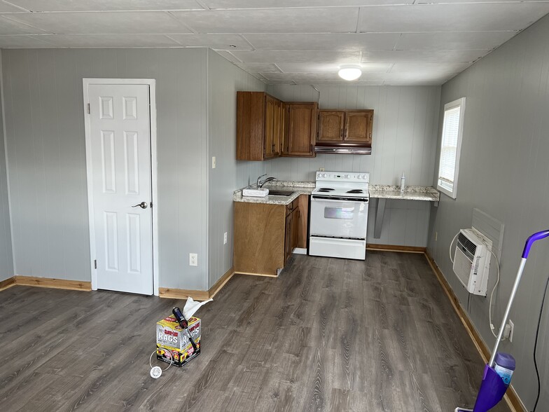 More Photos Of 112 N River Dr, Jarvisburg Hotel For Sale