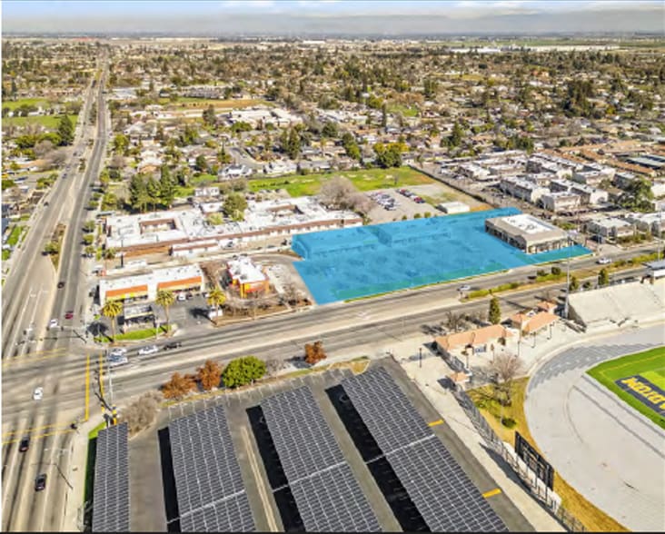 More Photos Of , Fresno General Retail For Sale