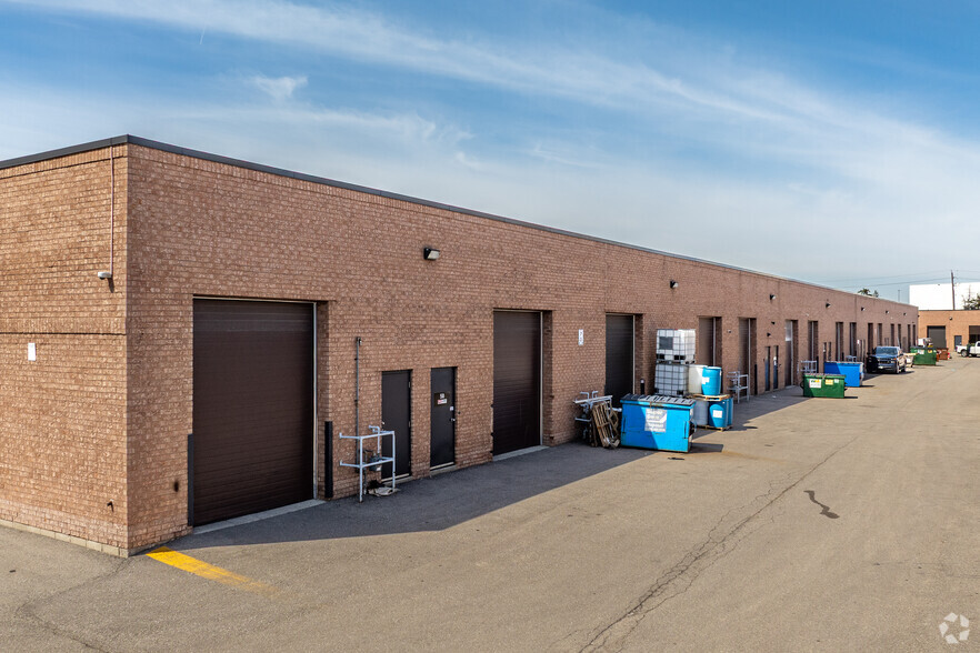 More Photos Of 19 Kenview Blvd, Brampton Warehouse For Sale