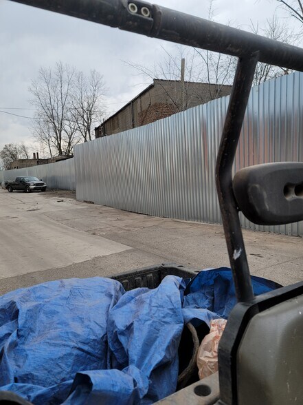 More Photos Of 14471 Livernois Ave, Detroit Industrial For Sale