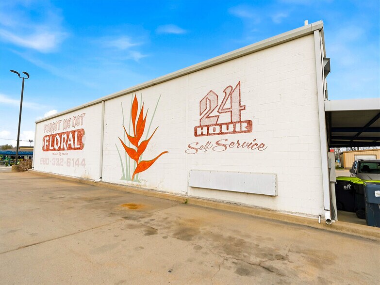 More Photos Of 530 N Mississippi Ave, Ada Freestanding For Sale