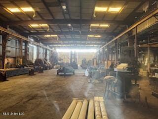 More Photos Of 5309 Industrial Rd, Pascagoula Warehouse For Sale