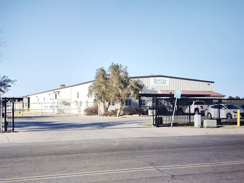 More Photos Of 798 E Heil Ave, El Centro Warehouse For Sale