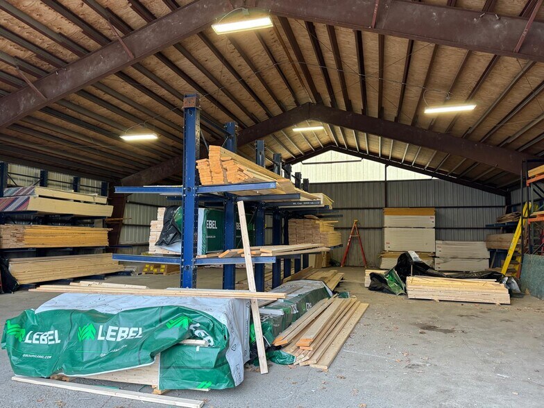 More Photos Of 43 State St, Presque Isle General Retail For Sale