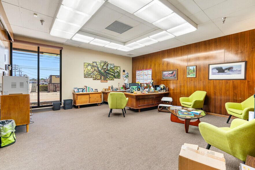 More Photos Of 5435 Peck Rd, Arcadia Manufacturing For Sale