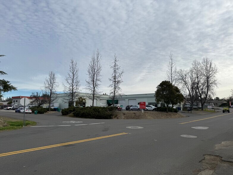 Primary Photo Of 6101 Enterprise Dr, Diamond Springs Warehouse For Sale