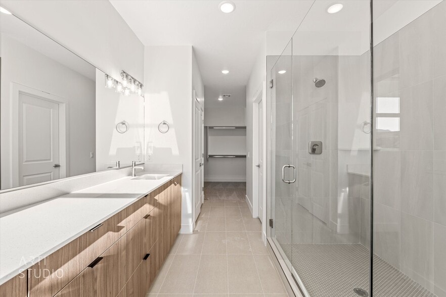 More Photos Of 366 W Fitness Way, Ivins Apartments For Sale