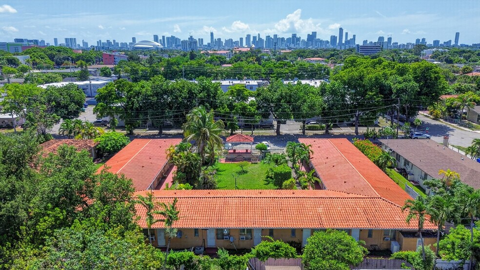 More Photos Of 140 SW 30th Ct, Miami Apartments For Sale