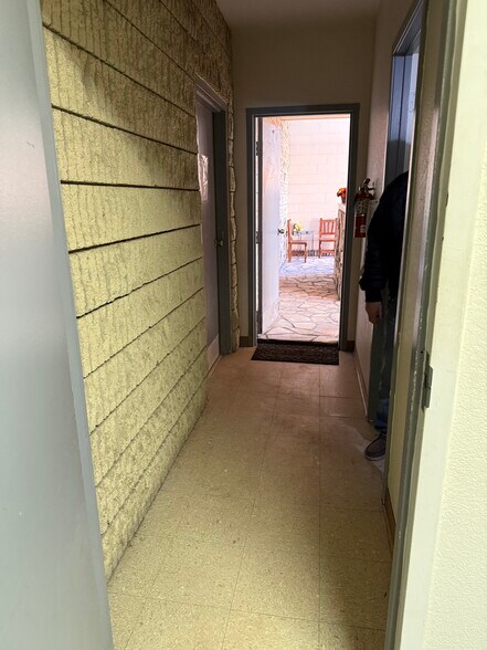 More Photos Of 1762 N Denver Ave, Fort Lupton Office For Sale