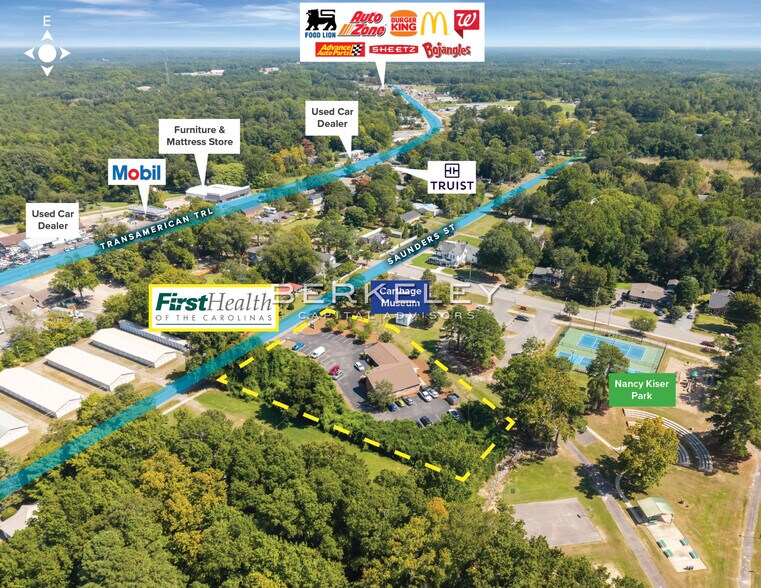 More Photos Of 304 E Saunders St, Carthage Healthcare For Sale
