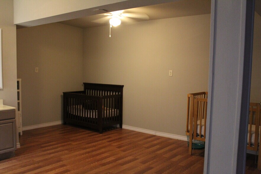 More Photos Of 1519 Circle Park Blvd, Fort Worth Religious Facility For Sale