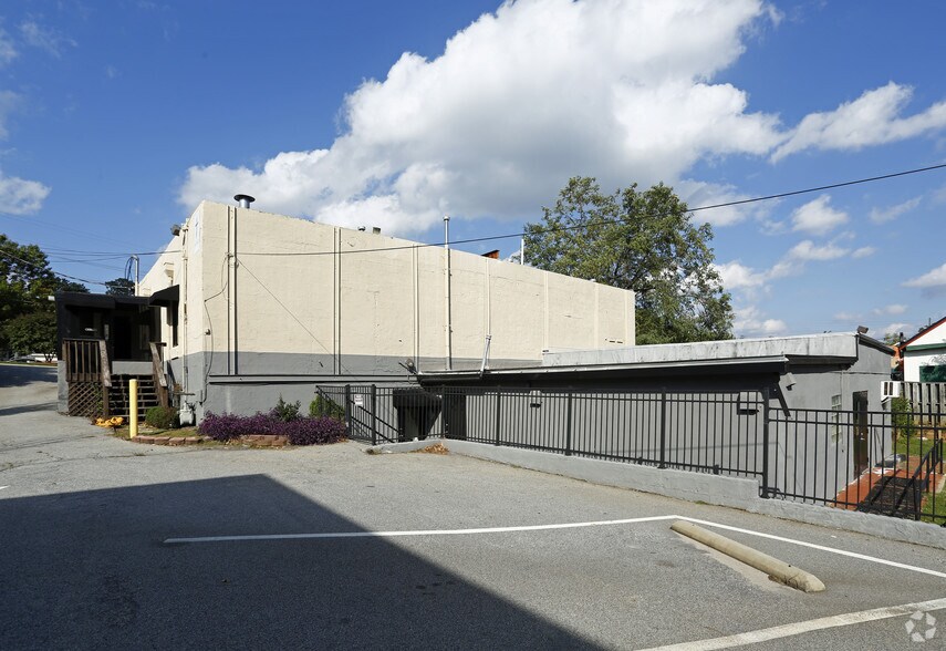 More Photos Of 3915 Western Blvd, Raleigh Freestanding For Lease