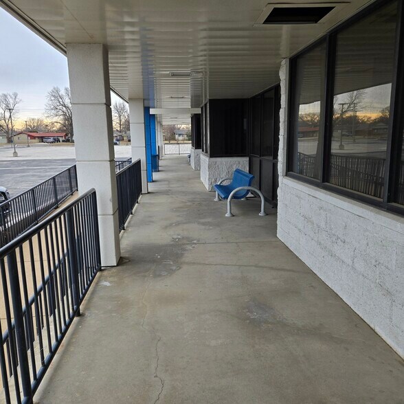 More Photos Of 3003 S Memorial Dr, Tulsa Auto Dealership For Sale