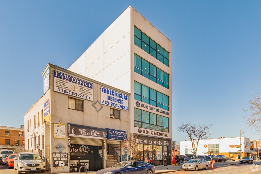 More Photos Of 8814 Sutphin Blvd, Jamaica Medical For Lease