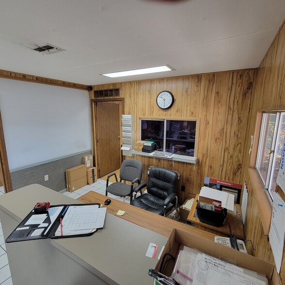 More Photos Of 10101 Sr-52, Hudson Auto Dealership For Sale