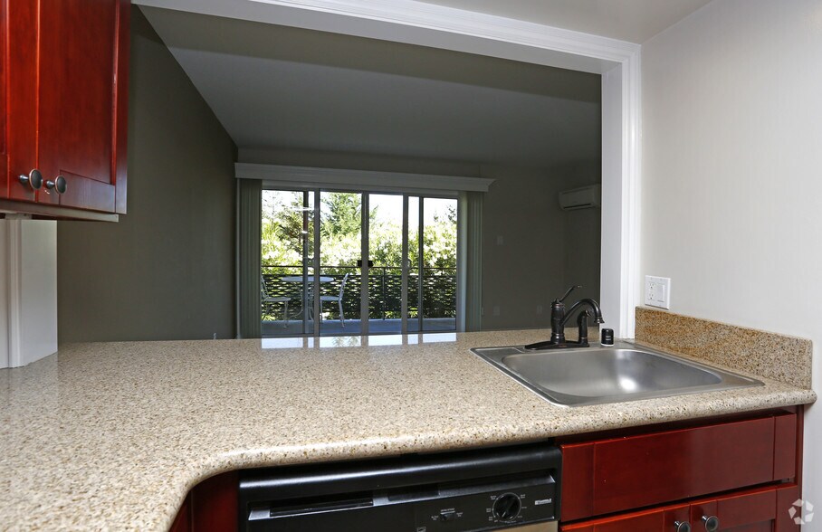More Photos Of 20 E Main St, Los Gatos Apartments For Lease
