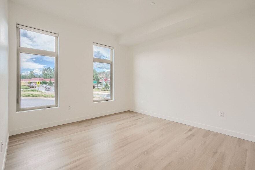 More Photos Of 920 Highway 133, Carbondale Apartments For Lease