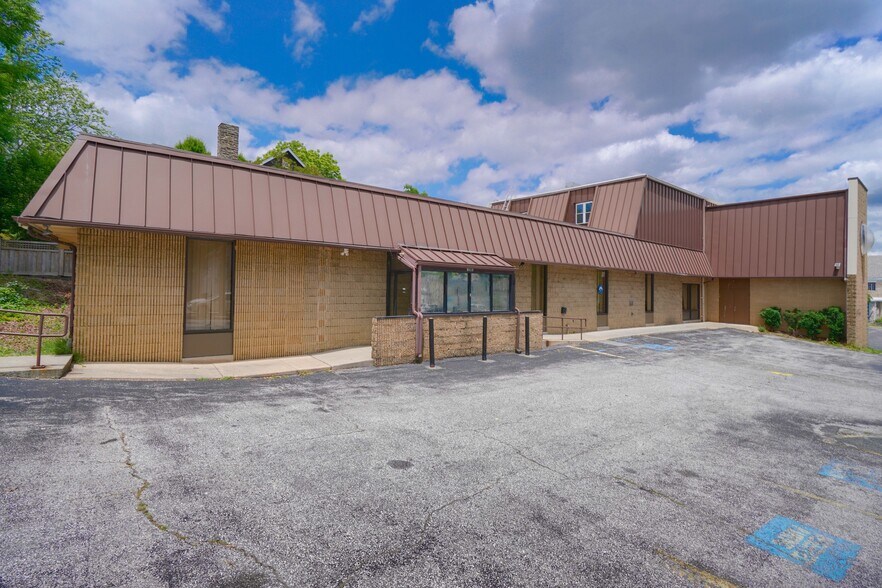 Primary Photo Of 6200 Harford Rd, Baltimore Storefront Retail Office For Sale