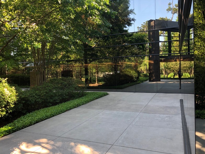 More Photos Of 8686 New Trails Dr, The Woodlands Office For Sale