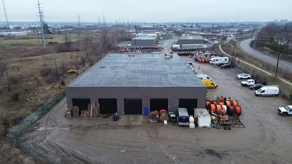 More Photos Of 36 Micro Crt, London Industrial For Lease