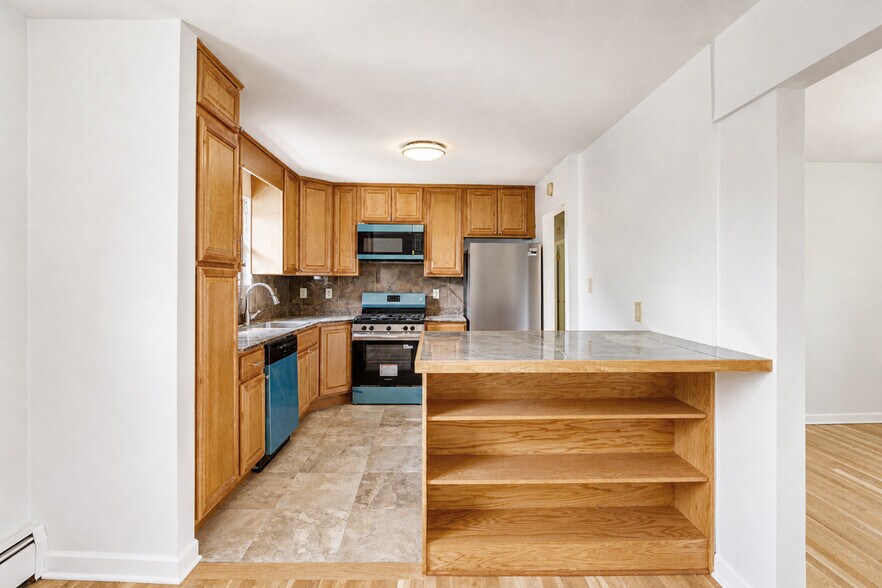 More Photos Of 5834 Fieldston Rd, Bronx Apartments For Sale