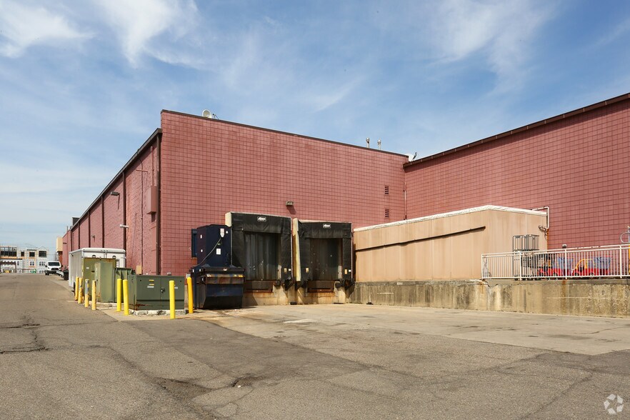 More Photos Of 15077-15185 N Sheldon Rd, Plymouth Unknown For Lease