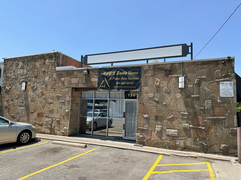 More Photos Of 1431 S Hamilton Rd, Columbus Unknown For Lease