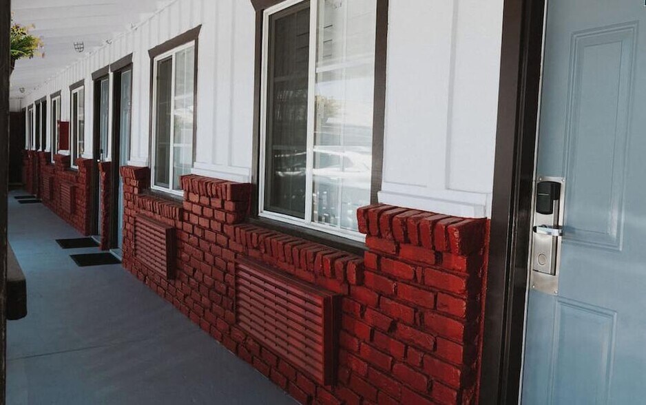 More Photos Of 3548 Spring St, Paso Robles Hotel For Sale