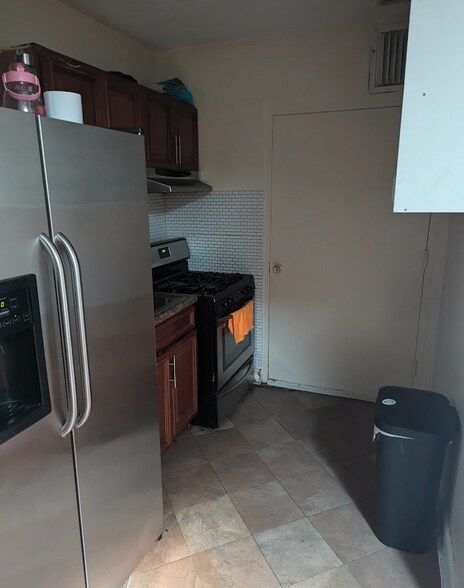 More Photos Of 3717-3719 108th St, Corona Apartments For Sale