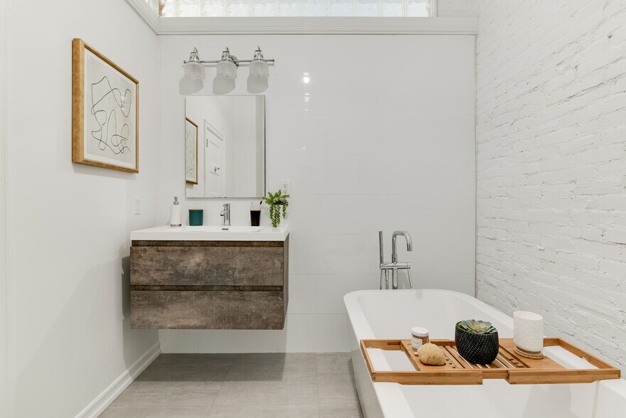 More Photos Of 426 Clermont Ave, Brooklyn Apartments For Sale