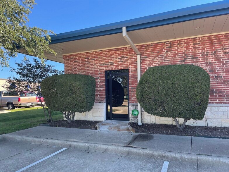 More Photos Of 3040 E Meadows Blvd, Mesquite Light Distribution For Sale