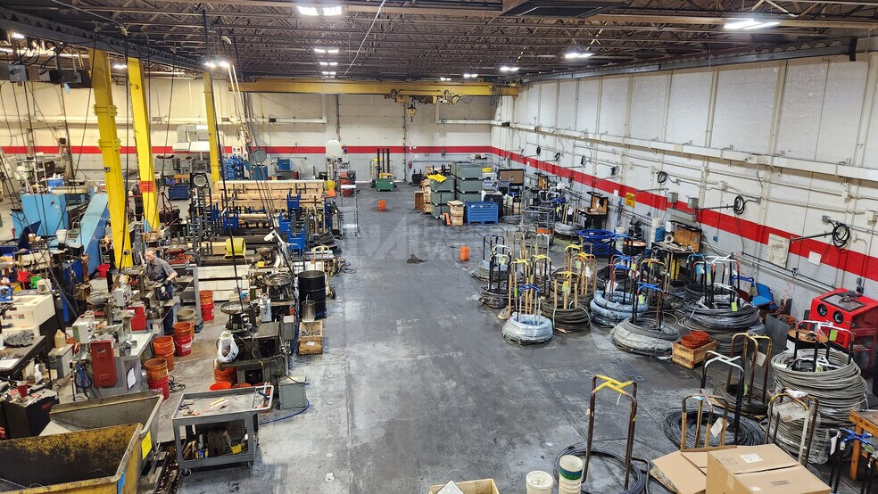 More Photos Of 850 Moe Dr, Akron Manufacturing For Sale