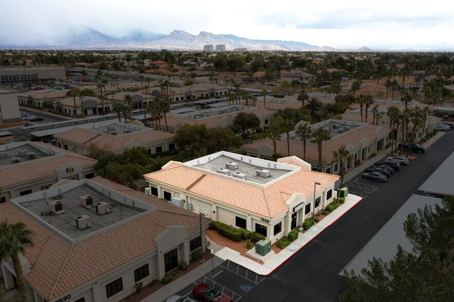 More Photos Of 7836 W Sahara Ave, Las Vegas Office For Sale