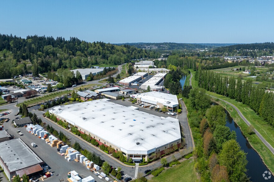 More Photos Of 15902 Woodinville-Redmond Rd, Woodinville Warehouse For Lease