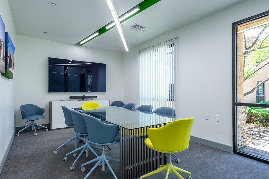 More Photos Of 7229 W Sahara Ave, Las Vegas Office For Sale