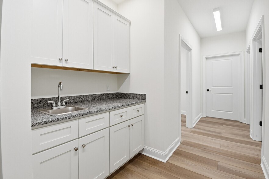 More Photos Of 270 Land Grant St, Saint Augustine Medical For Lease