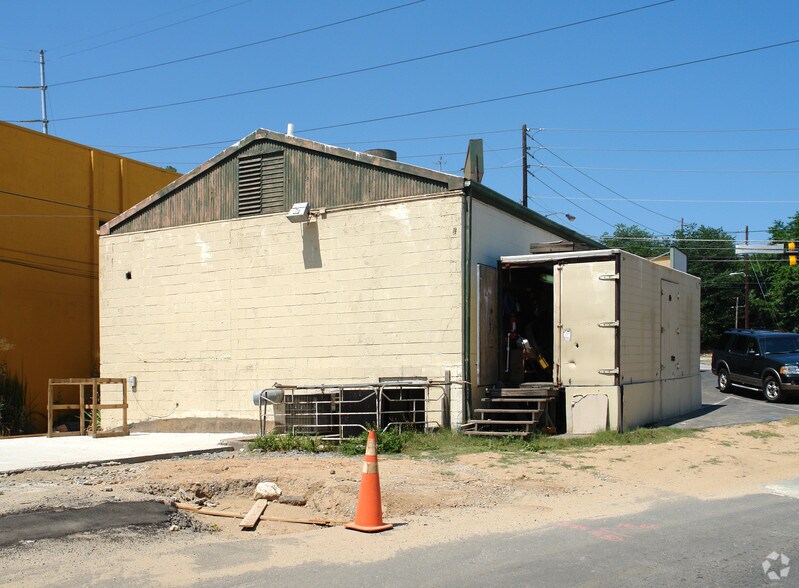 More Photos Of 2065 Piedmont Rd NE, Atlanta Freestanding For Sale